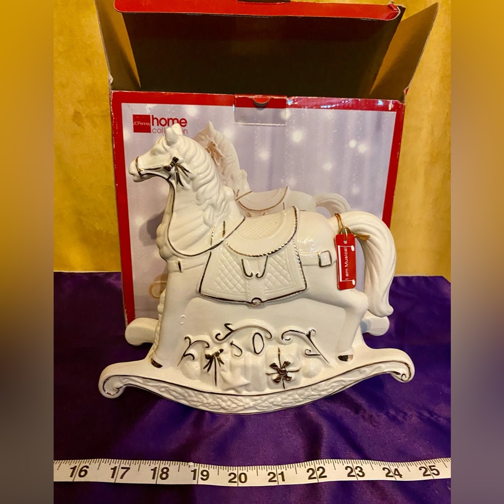 NWT Vintage in original box Musical Rocking Horse Collectors Item Perfect WORKS! - Picture 11 of 11